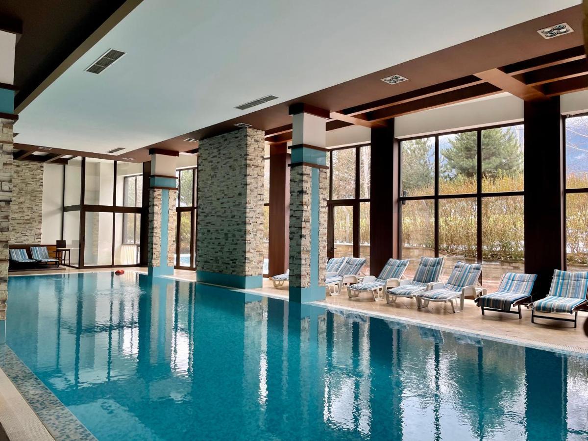 Ground Floor 2-Bedrooms, 2-Bathrooms Apartment Near Bansko In A Complex With Pools And Spa Included Razlog Exterior foto